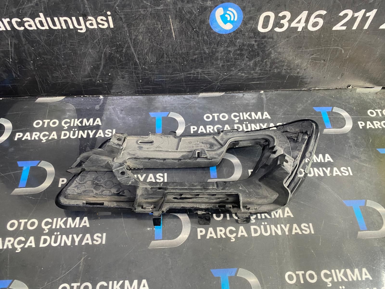 MERCEDES E SER�S� W212 �N TAMPON IZGARASI SOL